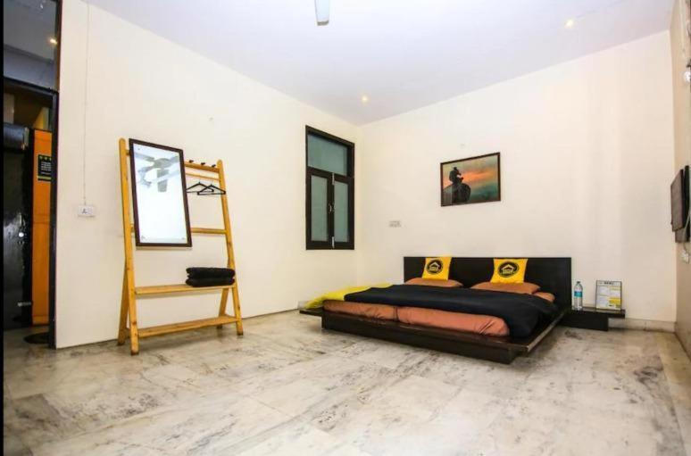 The Heistel Hostel New Delhi Ngoại thất bức ảnh