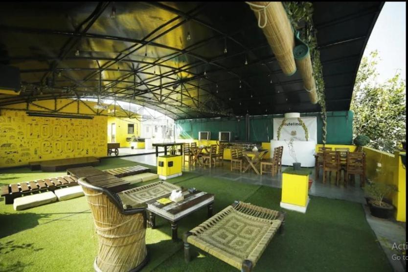 The Heistel Hostel New Delhi Ngoại thất bức ảnh
